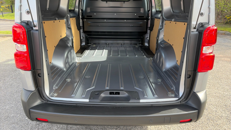 Vauxhall Vivaro L2 Diesel 2.0 Turbo D 145 Prime H1 Van Auto